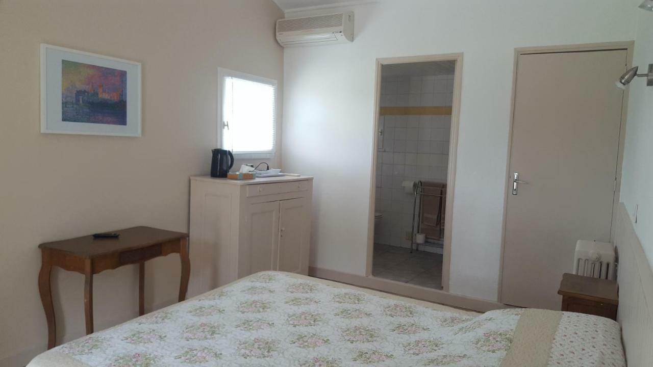 Chambres D'Hotes De La Gardy Eyragues エクステリア 写真